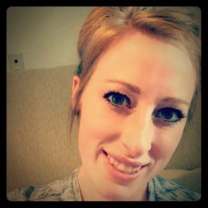 Meet your Posher, Staisha